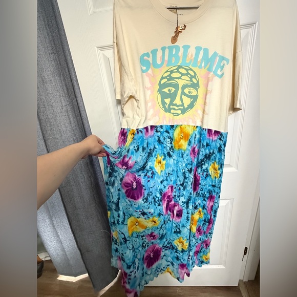 American Eagle Outfitters Cream AE Band Tee dress Upcycled - Picture 2 of 4